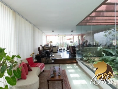 Padrão Planalto Paulista 400m² 05 Dormitórios 05 Suítes 4 Vagas