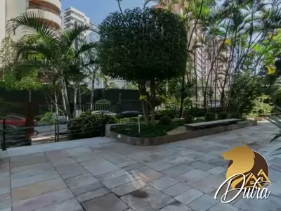 Maison de Versailles Higienópolis 230m² 03 Dormitórios 03 Suítes 2 Vagas