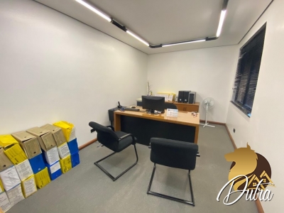 Casa Comercial Jardim América 734m² 06 Dormitórios 02 Suítes 6 Vagas