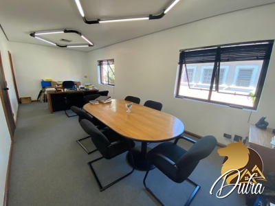 Casa Comercial Jardim América 734m² 06 Dormitórios 02 Suítes 6 Vagas