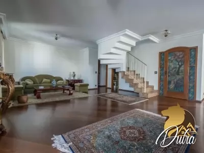 Mansão das Tulipas Campo Belo 440m² 04 Dormitórios 03 Suítes 4 Vagas