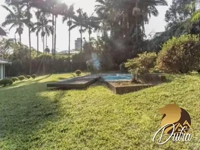 Padrão Jardim América 985m² 04 Dormitórios 04 Suítes 7 Vagas