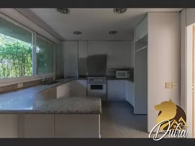 Padrão Jardim Luzitania 740m² 04 Dormitórios 04 Suítes 8 Vagas
