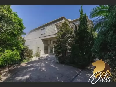 Padrão Jardim Luzitania 740m² 04 Dormitórios 04 Suítes 8 Vagas