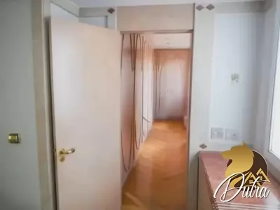 Padrão Jardim Luzitania 740m² 04 Dormitórios 04 Suítes 8 Vagas