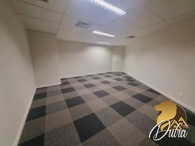 Company Plaza Pinheiros 775m² 21 Vagas