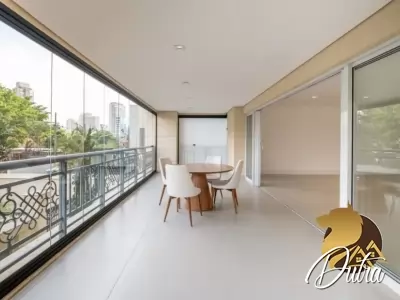 Celebration Itaim Vila Olímpia 455m² 04 Dormitórios 04 Suítes 5 Vagas