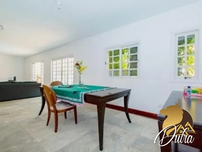 Padrão Alto de Pinheiros 451m² 05 Dormitórios 05 Suítes 6 Vagas