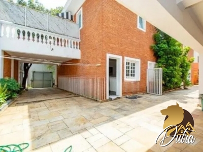 Padrão Alto de Pinheiros 451m² 05 Dormitórios 05 Suítes 6 Vagas