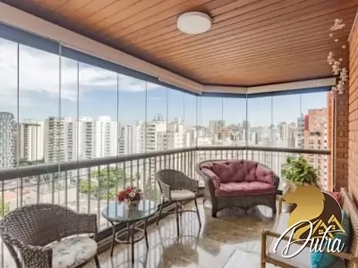 Piazza Quadrifoglio Moema Pássaros 200m² 04 Dormitórios 04 Suítes 4 Vagas