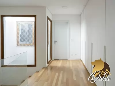 Padrão Indianópolis 427m² 03 Dormitórios 03 Suítes 2 Vagas
