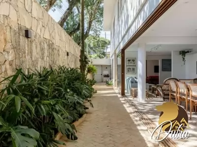 Padrão Indianópolis 427m² 03 Dormitórios 03 Suítes 2 Vagas