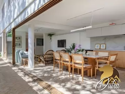 Padrão Indianópolis 427m² 03 Dormitórios 03 Suítes 2 Vagas