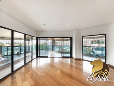 Piazza San Pietro Jardim Vitória Régia 430m² 04 Dormitórios 04 Suítes 5 Vagas