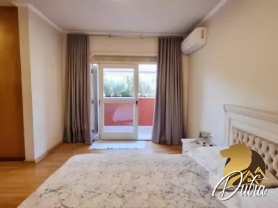 Casa de Condomínio Brooklin Paulista 266m² 04 Dormitórios 02 Suítes 3 Vagas