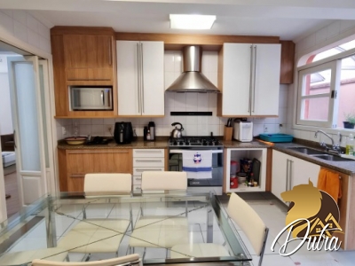 Casa de Condomínio Brooklin Paulista 266m² 04 Dormitórios 02 Suítes 3 Vagas