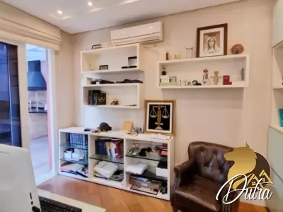 Casa de Condomínio Brooklin Paulista 266m² 04 Dormitórios 02 Suítes 3 Vagas