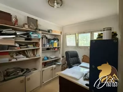 Padrão Jardim Europa 200m² 04 Dormitórios 3 Vagas