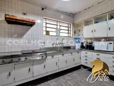 Padrão Jardim Europa 200m² 04 Dormitórios 3 Vagas