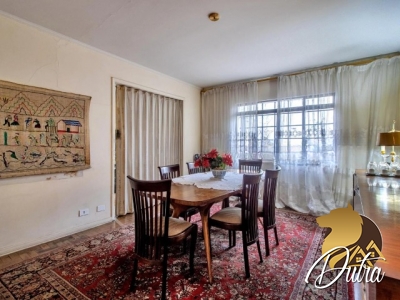 Padrão Jardim Europa 200m² 04 Dormitórios 3 Vagas