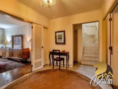 Padrão Jardim Europa 200m² 04 Dormitórios 3 Vagas