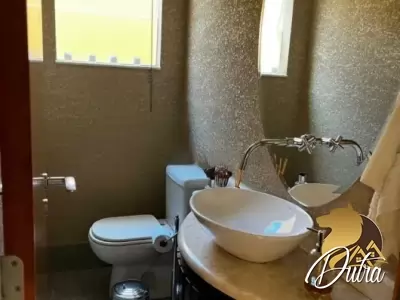 Padrão Planalto Paulista 428m² 05 Dormitórios 03 Suítes 3 Vagas