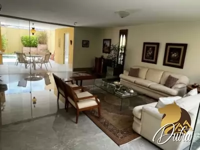 Padrão Planalto Paulista 428m² 05 Dormitórios 03 Suítes 3 Vagas