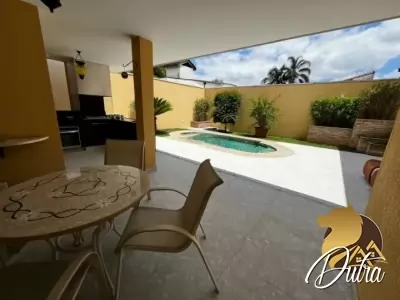 Padrão Planalto Paulista 428m² 05 Dormitórios 03 Suítes 3 Vagas