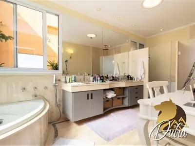 Edificio praça villa lobos Pinheiros 530m² 05 Dormitórios 04 Suítes 6 Vagas