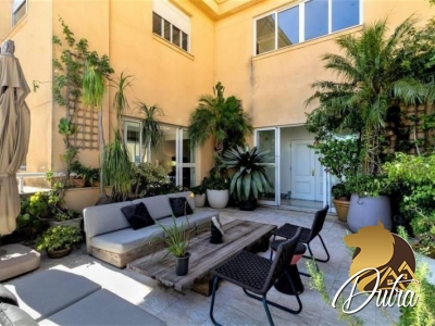 Edificio praça villa lobos Pinheiros 530m² 05 Dormitórios 04 Suítes 6 Vagas