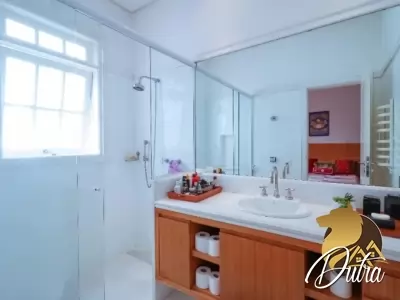 Padrão Vila Madalena 584m² 05 Dormitórios 05 Suítes 5 Vagas