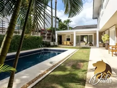 Padrão Alto de Pinheiros 515m² 04 Dormitórios 04 Suítes 5 Vagas