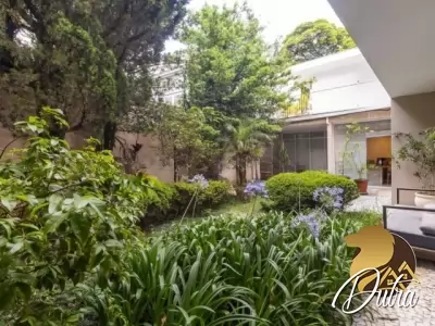 Padrão Jardim Europa 480m² 04 Dormitórios 04 Suítes 4 Vagas