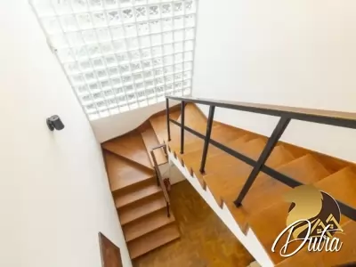 Padrão Jardim Europa 480m² 04 Dormitórios 04 Suítes 4 Vagas