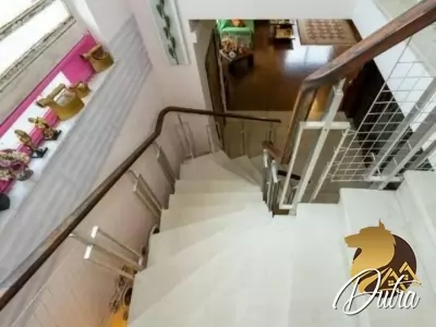 Padrão Jardim Paulistano 350m² 04 Dormitórios 01 Suítes 4 Vagas