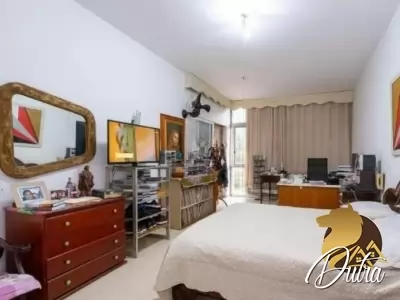Padrão Jardim Paulistano 350m² 04 Dormitórios 01 Suítes 4 Vagas