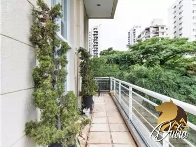 Condomínio Vogue Moema Moema 300m² 03 Dormitórios 03 Suítes 5 Vagas