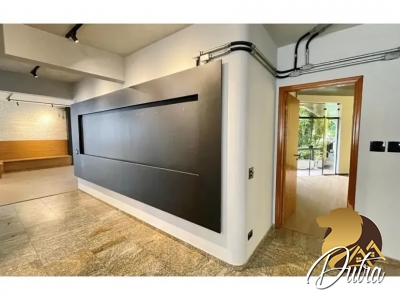 Padrão Vila Madalena 815m² 06 Dormitórios 04 Suítes 8 Vagas