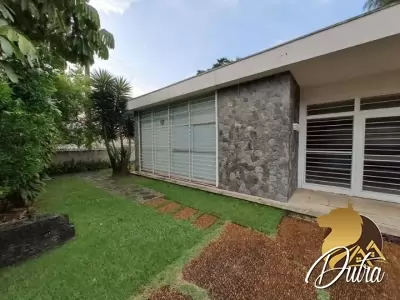 Padrão Vila Nova Conceição 750m² 04 Dormitórios 04 Suítes 6 Vagas