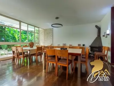 Padrão Jardim Paulista 441m² 04 Dormitórios 03 Suítes 2 Vagas