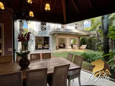Sobrado Vila Ida 420m² 04 Dormitórios 04 Suítes 5 Vagas