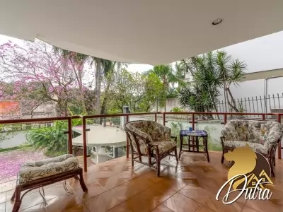 Padrão Cidade Jardim 690m² 04 Dormitórios 04 Suítes 4 Vagas