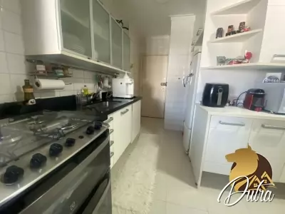 Edifício Prince de Lyon Indianópolis 180m² 02 Dormitórios 02 Suítes 3 Vagas