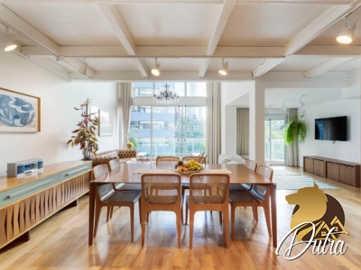 Florida Penthouses Cidade Monções 228m² 03 Dormitórios 03 Suítes 4 Vagas