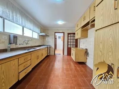 Padrão Brooklin Paulista 423m² 06 Dormitórios 04 Suítes 6 Vagas