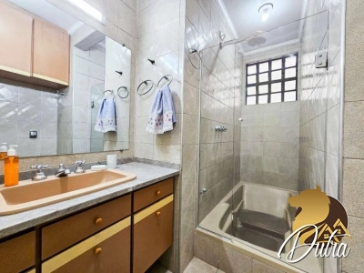 Padrão Indianópolis 193m² 04 Dormitórios 01 Suítes 3 Vagas