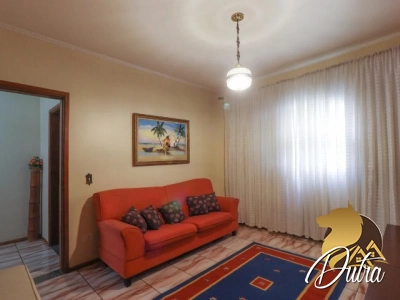 Padrão Jardim Morumbi 460m² 04 Dormitórios 02 Suítes 4 Vagas