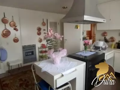 Quinta da Boa Vista Jardim Paulista 434m² 04 Dormitórios 04 Suítes 3 Vagas