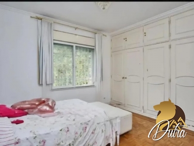 Padrão Jardim Paulista 800m² 04 Dormitórios 03 Suítes 10 Vagas