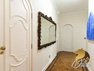 Padrão Jardim Paulista 800m² 04 Dormitórios 03 Suítes 10 Vagas